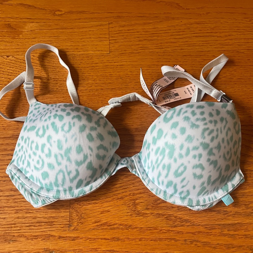 Victoria’s Secret bra push up blue and pink